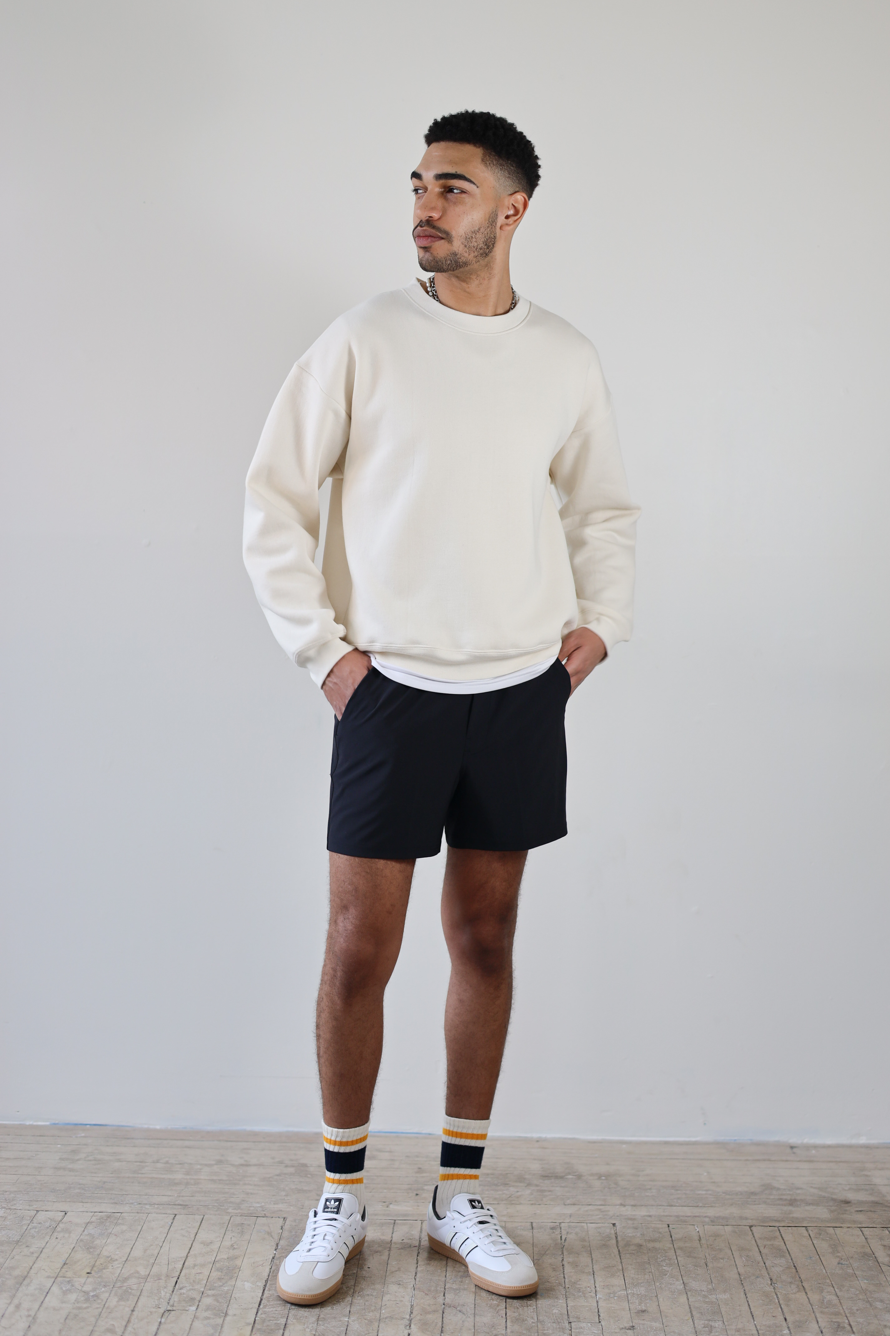 Crewneck- Ecru