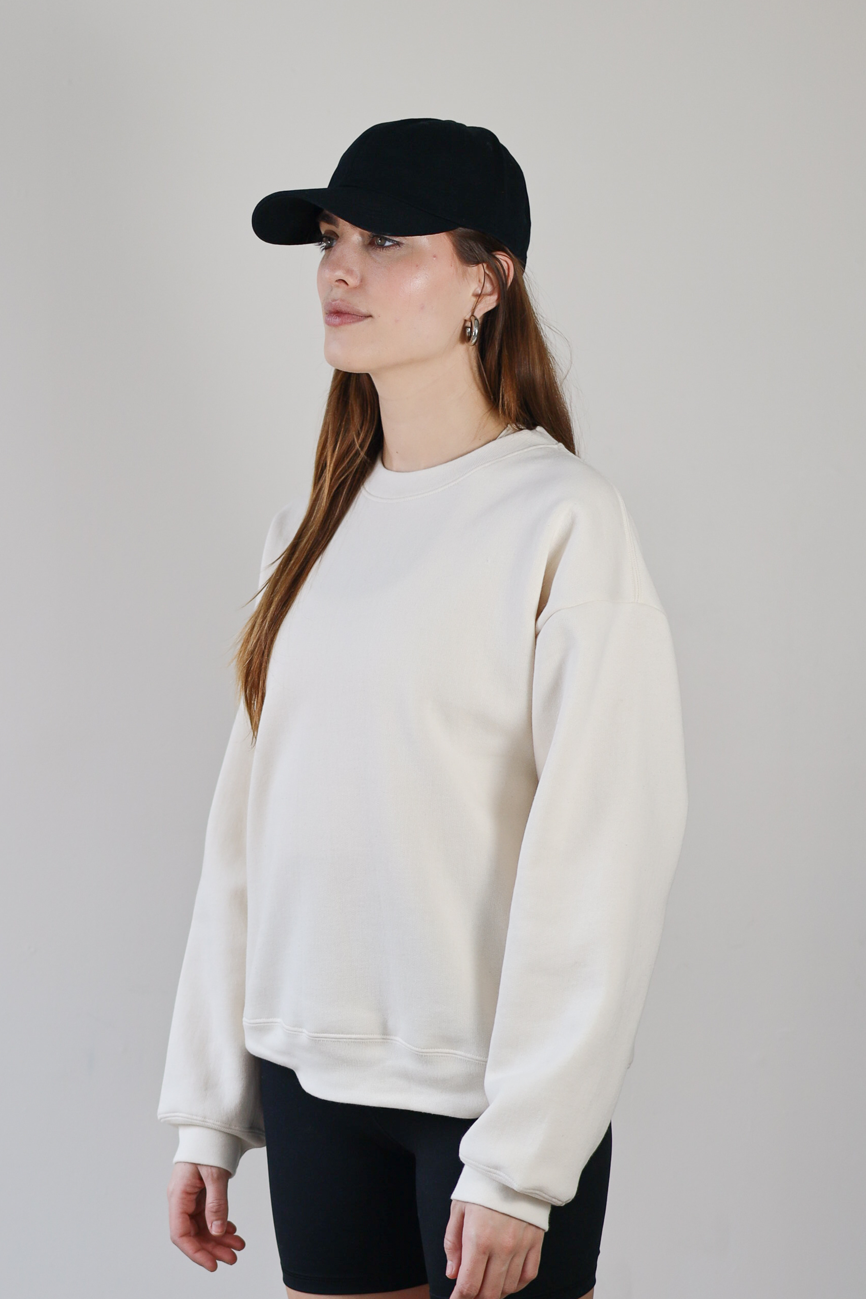 Crewneck- Ecru